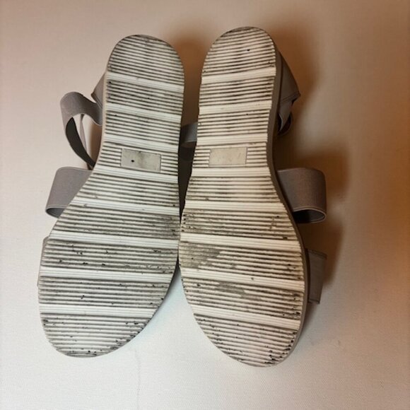 Croft & Barrow Comfort Open Toe Sandals - Size 9 - Picture 4 of 4